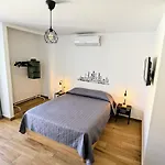 Agata A&i דירה בנאלמדנה