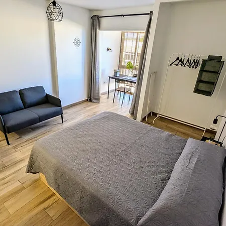 Agata A&i Benalmádena